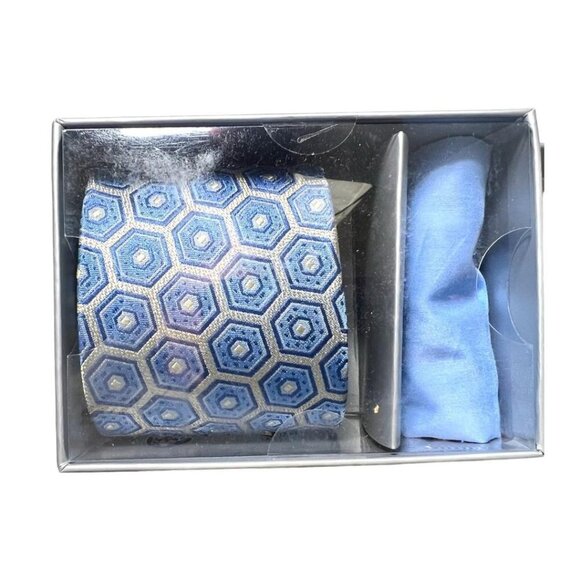 Hickey Freeman Mens Blue Yellow Silk Medallion Tie and Handkerchief Box Set New - Picture 2 of 8